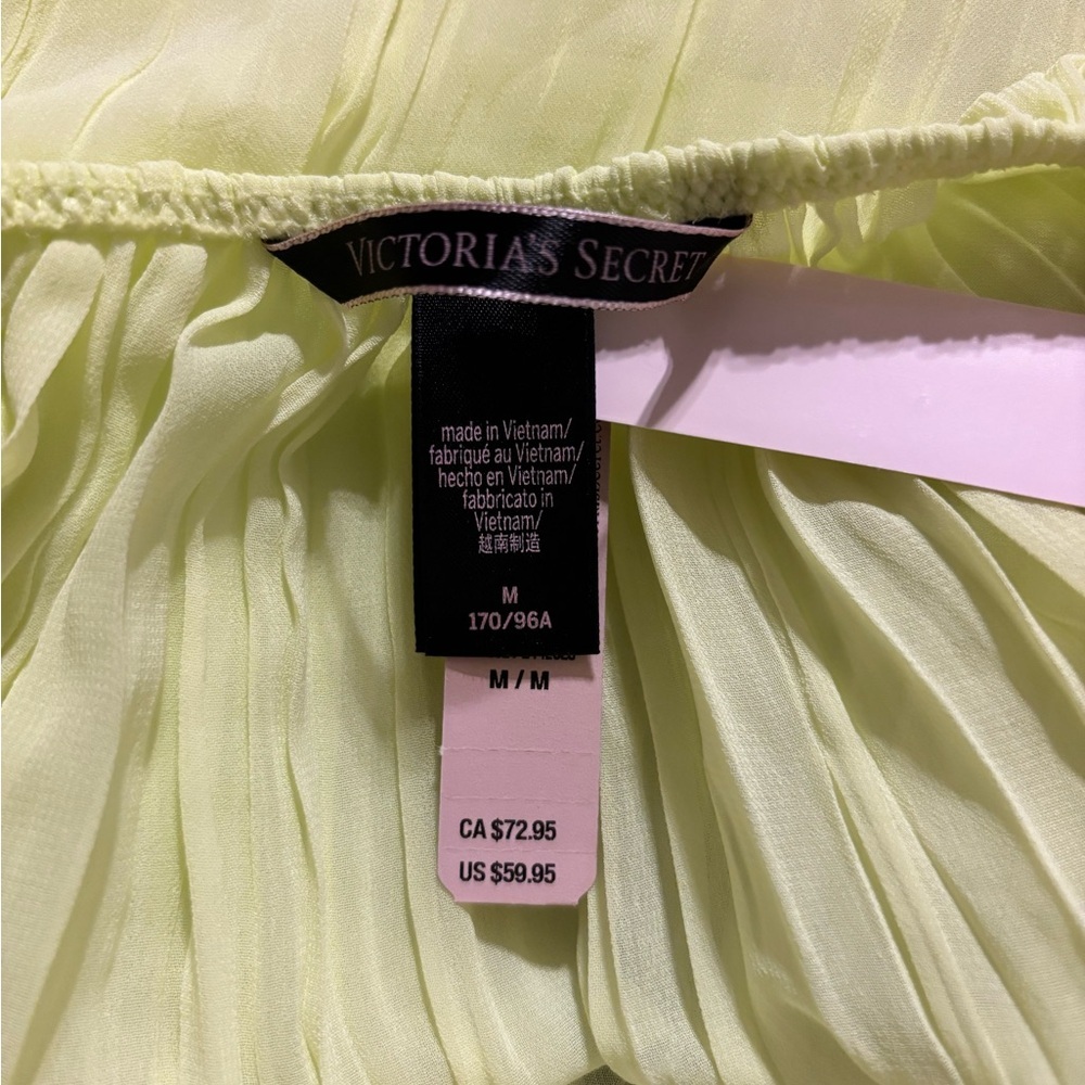 Victoria's Secret Lace Chemise NWT - Picture 2 of 10